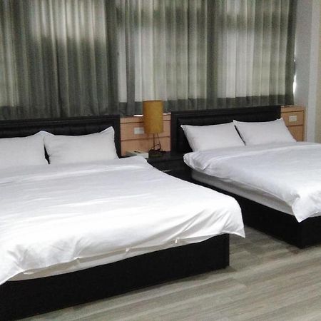 社長的家 Apartment Luodong Bagian luar foto