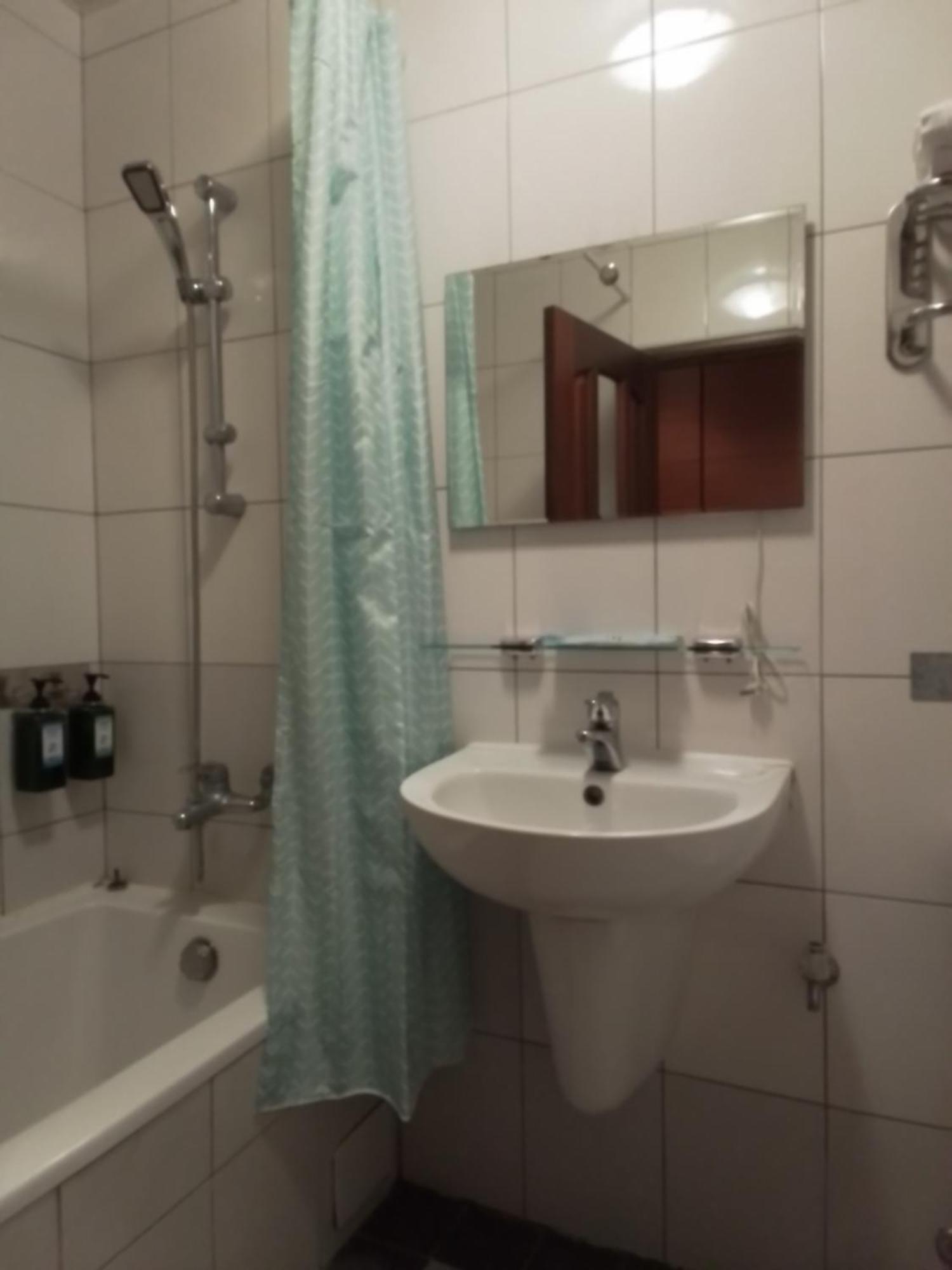 社長的家 Apartment Luodong Bagian luar foto