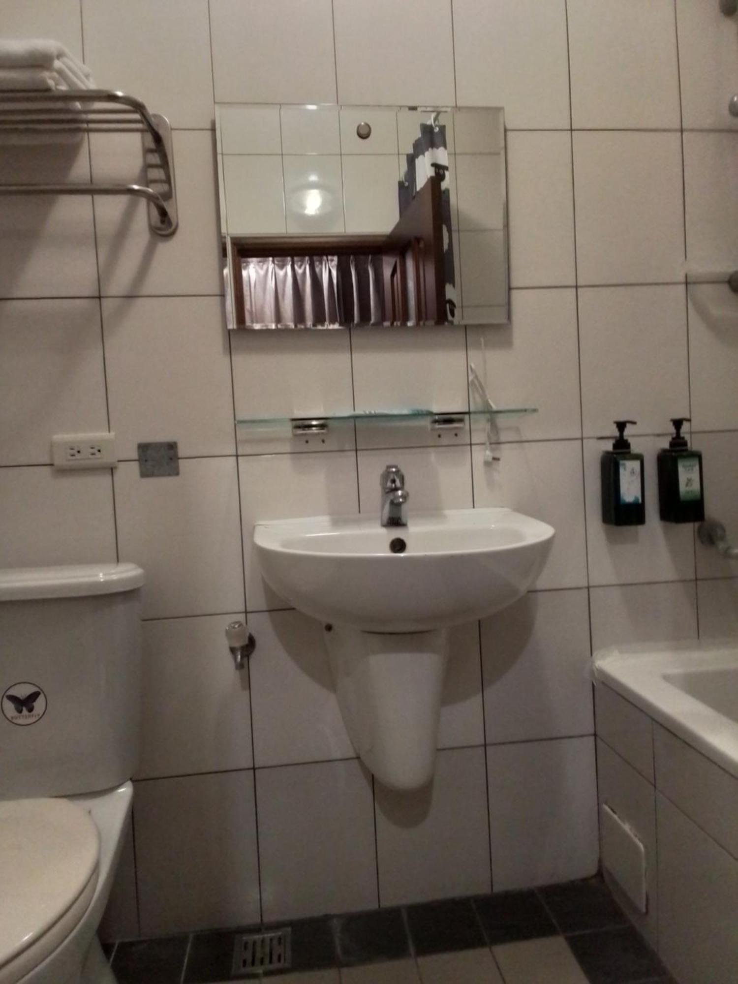 社長的家 Apartment Luodong Bagian luar foto
