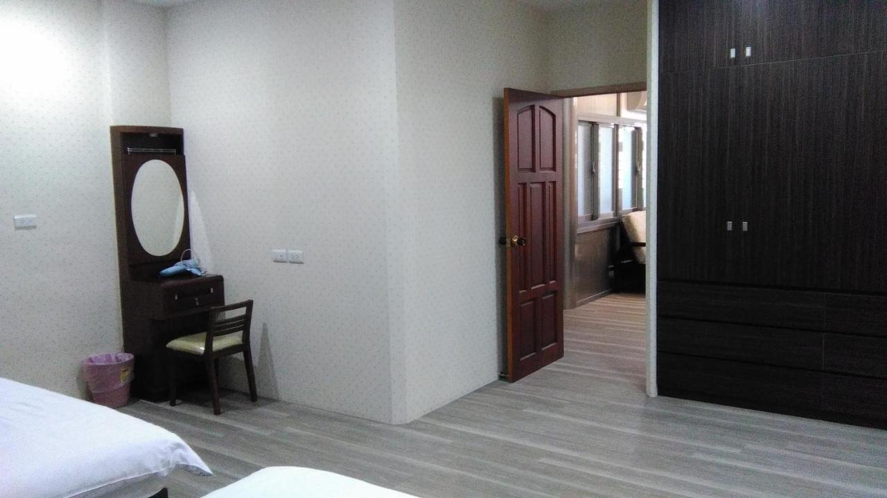 社長的家 Apartment Luodong Bagian luar foto